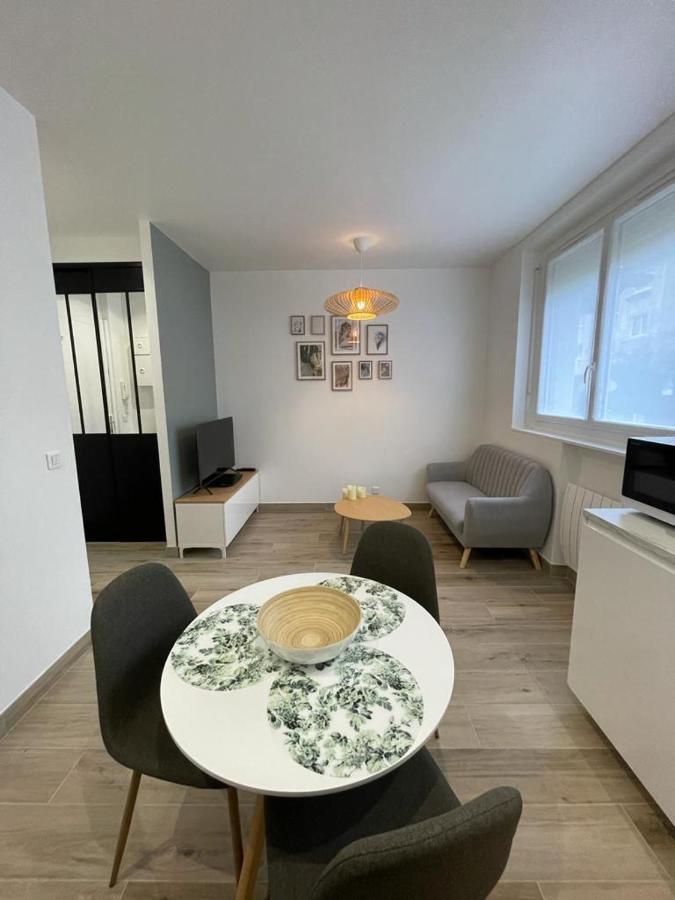 Appartement Cosy Proche Rer Et Centre Ville Le Plessis-Robinson Luaran gambar